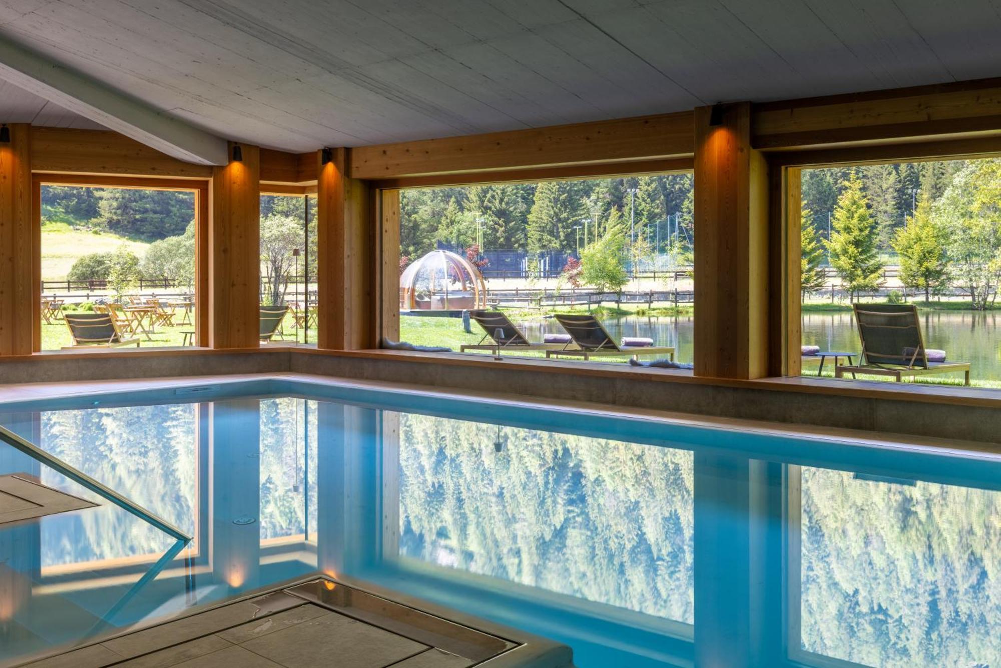 Au Charmant Petit Lac - Ecohotel Parc & Spa Champoluc Eksteriør bilde