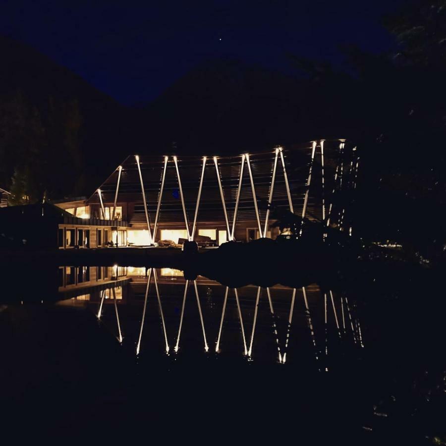 Au Charmant Petit Lac - Ecohotel Parc & Spa Champoluc Eksteriør bilde